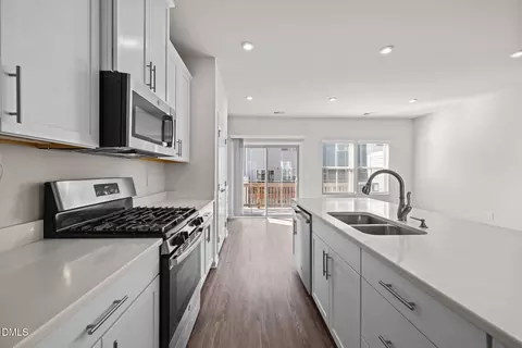 Kitchen - 209 Timber Forest Ln, Cary, NC 27519 photo 4 of 4