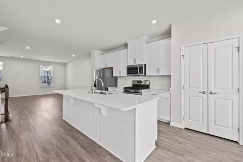 Kitchen - 209 Timber Forest Ln, Cary, NC 27519 photo 3 of 4