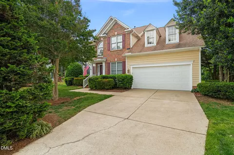 9104 Deerland Grove Dr, Raleigh, NC 27615