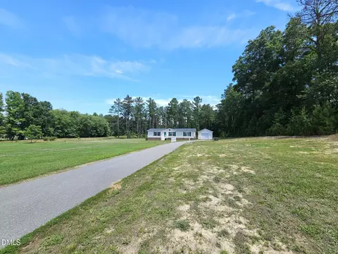 208 Loop Rd, Bunnlevel, NC 28323 photo 38