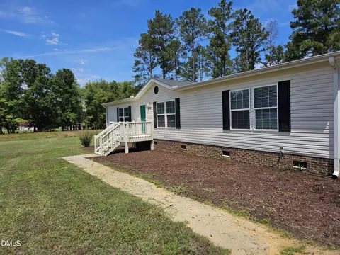 208 Loop Rd, Bunnlevel, NC 28323 photo 36