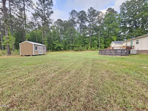 208 Loop Rd, Bunnlevel, NC 28323 photo 33