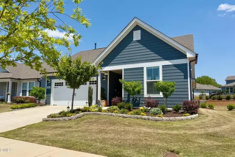 484 Steeplechase Blvd, Clayton, NC 27520