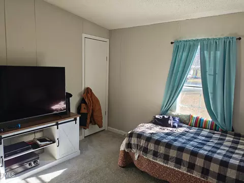 Bedroom - 87 E Williams St, Coats, NC 27521 photo 4 of 5
