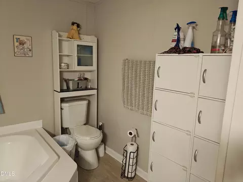 Bath - 87 E Williams St, Coats, NC 27521 photo 7 of 7