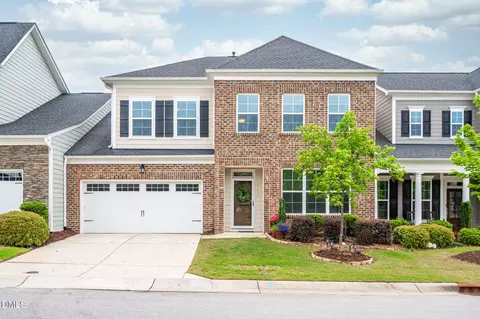 942 River Bark Pl, Cary, NC 27519