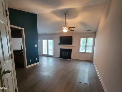 3311 Tarleton E #A06, Durham, NC 27713