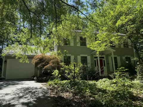 6713 Falconbridge Rd, Chapel Hill, NC 27517