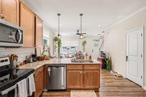 Kitchen - 1505 Juniper St, Durham, NC 27703 photo 3 of 5