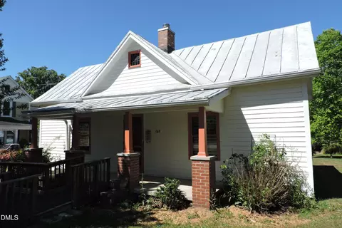 116 W West Hill Ave S, Hillsborough, NC 27278