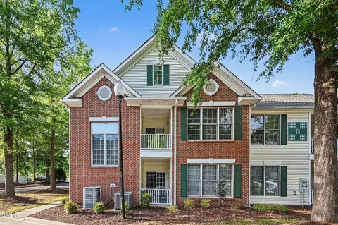 2821 Kudrow Ln, Morrisville, NC 27560