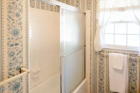 Bath - 1612 Fairground Rd, Dunn, NC 28334 photo 2 of 10