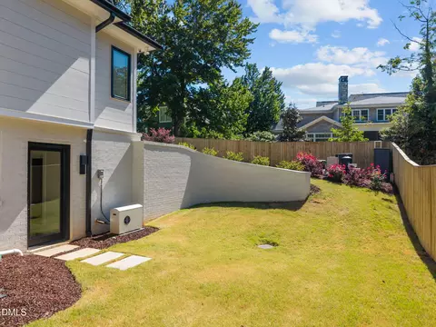 Exterior - 1538 Dellwood Dr, Raleigh, NC 27607 photo 13 of 13