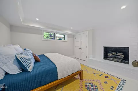 Bedroom - 1538 Dellwood Dr, Raleigh, NC 27607 photo 6 of 6