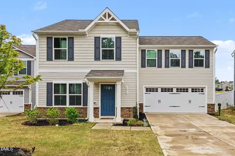 1476 Burgundy Bluff Ln, Zebulon, NC 27597