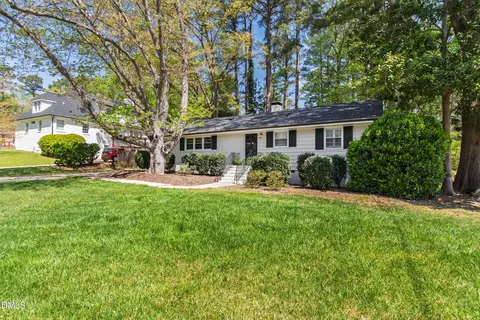 908 Brookwood Dr, Raleigh, NC 27607