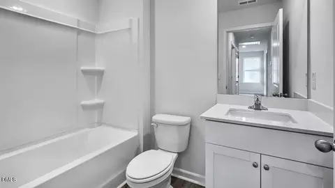 Bath - 116 Vignette Dr, Smithfield, NC 27577 photo 1 of 2
