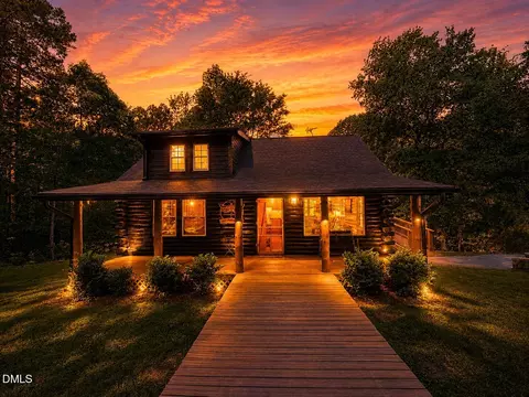 327 Shady Oak Rd, Roxboro, NC 27574