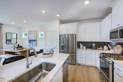 Kitchen - 61 Shay St, Angier, NC 27501 photo 4 of 5