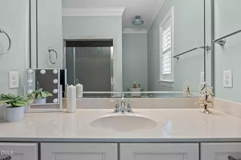 Bath - 2880 Elevation Rd, Four Oaks, NC 27524 photo 6 of 7