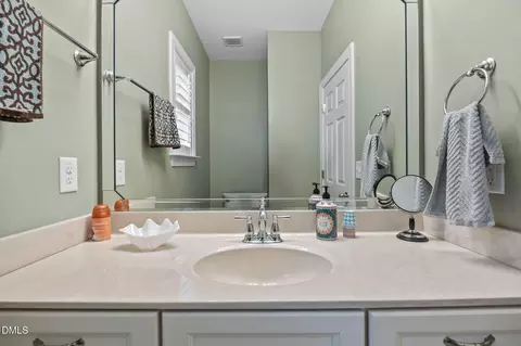 Bath - 2880 Elevation Rd, Four Oaks, NC 27524 photo 5 of 7