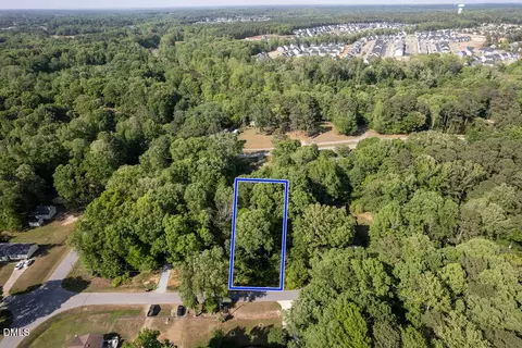 5809 Meadowlark Ln, Raleigh, NC 27610