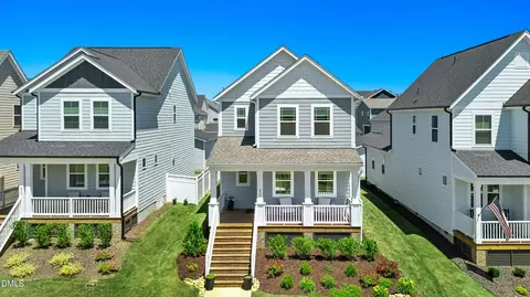 833 Abbyberry Dr, Wake Forest, NC 27587