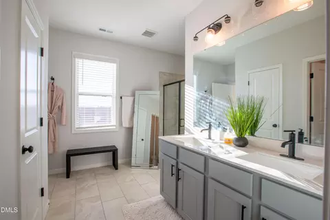 Bath - 1236 Shadow Shade Dr, Wake Forest, NC 27587 photo 5 of 5