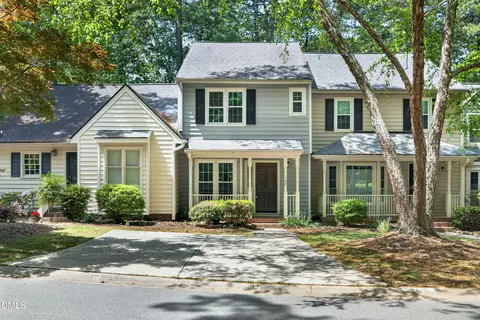 109 Sanair Ct, Apex, NC 27502