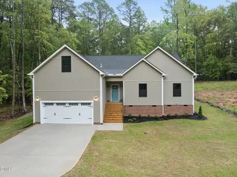 115 Santee Dr, Louisburg, NC 27549