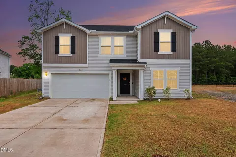 149 Maple Tree Ln, Clayton, NC 27527