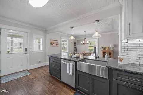 Kitchen - 301 E Wilson St, Macclesfield, NC 27852 photo 4 of 5