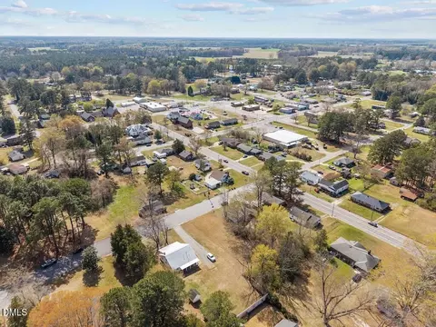 View/Area - 301 E Wilson St, Macclesfield, NC 27852 photo 9 of 10