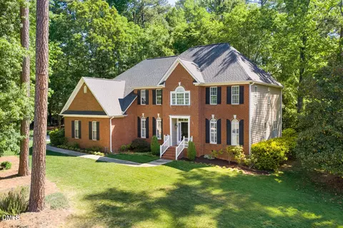 102 Arthur Ln, Durham, NC 27705