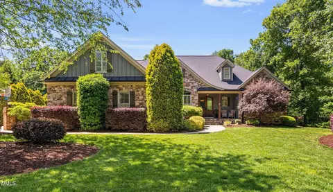 5208 Blakenbran Trl, Fuquay Varina, NC 27526