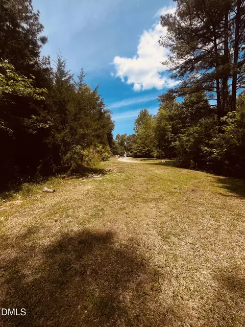 9224 Eisenhower Dr, Apex, NC 27539 photo 6