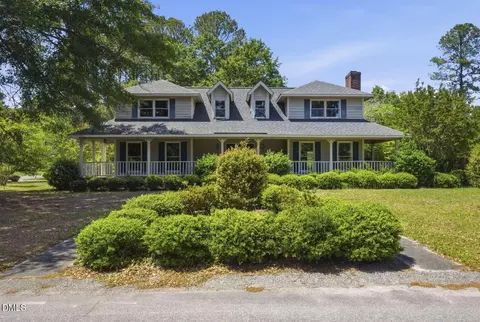 6499 Windy Creek Way, Fayetteville, NC 28306