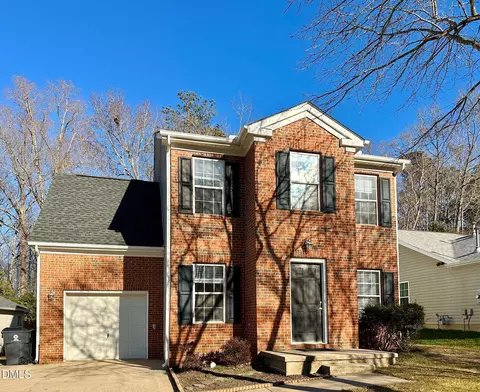 121 Evening Star Dr, Apex, NC 27502