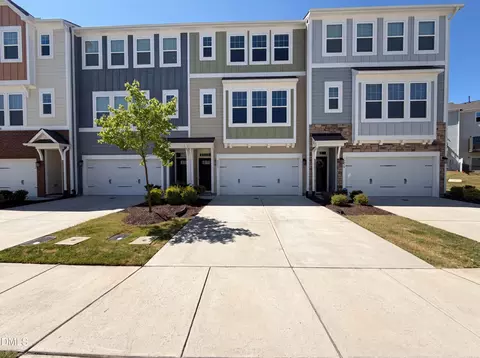 1026 Commack Dr, Durham, NC 27703