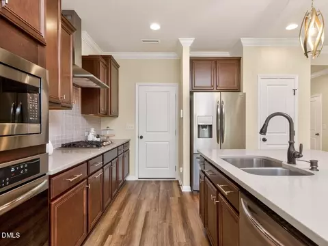 Kitchen - 1312 Southpoint Trl, Durham, NC 27713 photo 2 of 3