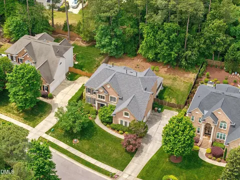 View/Area - 400 Allenhurst Pl, Cary, NC 27518 photo 1 of 4
