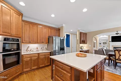Kitchen - 400 Allenhurst Pl, Cary, NC 27518 photo 2 of 3