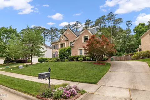 Exterior - 400 Allenhurst Pl, Cary, NC 27518 photo 4 of 4
