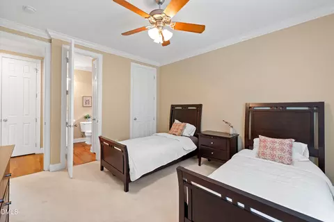Bedroom - 400 Allenhurst Pl, Cary, NC 27518 photo 2 of 7