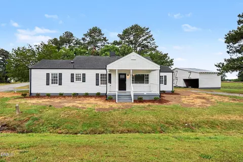 5262 Us 70, Princeton, NC 27569
