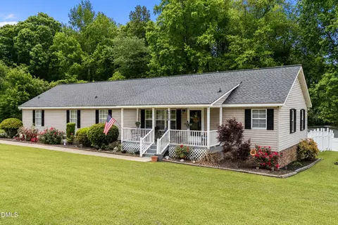 7229 Pecan Tree St, Willow Spring, NC 27592