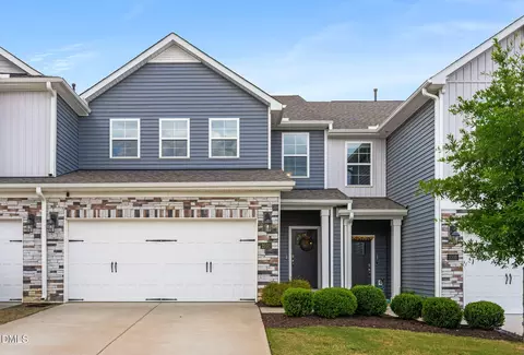 2103 Cherry Top Dr, Fuquay Varina, NC 27526