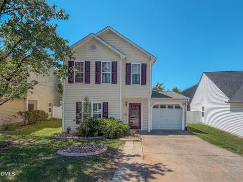4 Gandhi Dr, Durham, NC 27703