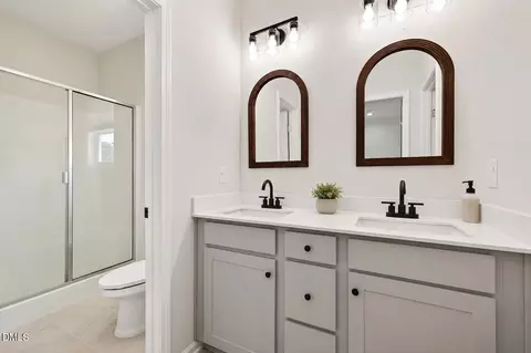 Bath - 57 Overdrift Ct, Selma, NC 27576 photo 2 of 2