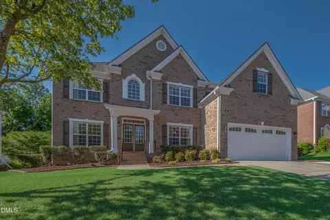 621 Halcyon Meadow Dr, Cary, NC 27519